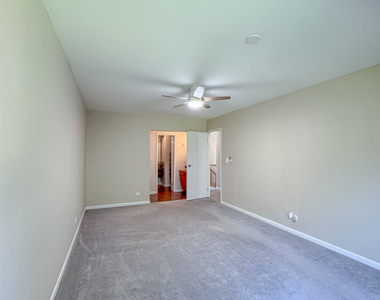 416 Swallow Lane - Photo Thumbnail 13