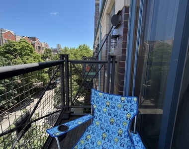 865 W Buckingham Place - Photo Thumbnail 23
