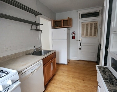 1112 Grove Street - Photo Thumbnail 4
