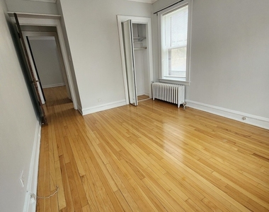 1112 Grove Street - Photo Thumbnail 8