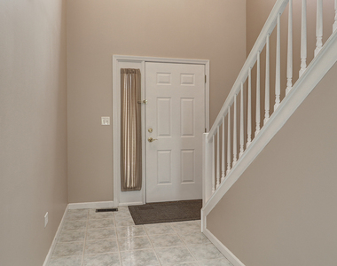 16046 Fairfield Drive - Photo Thumbnail 11