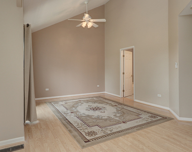 16046 Fairfield Drive - Photo Thumbnail 13