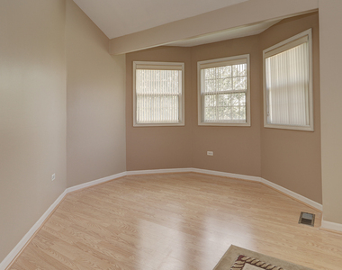 16046 Fairfield Drive - Photo Thumbnail 15