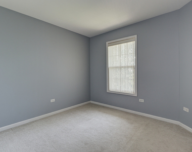 16046 Fairfield Drive - Photo Thumbnail 19