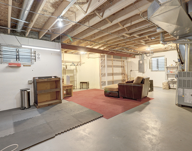 16046 Fairfield Drive - Photo Thumbnail 24