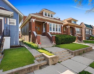 1532 Lombard Avenue - Photo Thumbnail 2