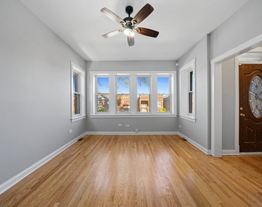 1532 Lombard Avenue - Photo Thumbnail 4