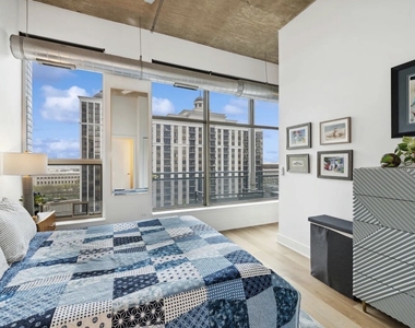 125 E 13th Street - Photo Thumbnail 10