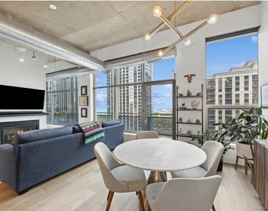 125 E 13th Street - Photo Thumbnail 2