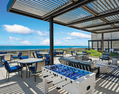 850 N Lake Shore Drive - Photo Thumbnail 20