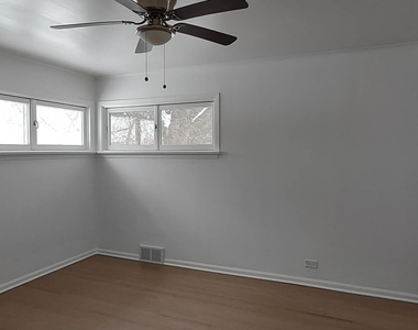 71 N Ela Road - Photo Thumbnail 15