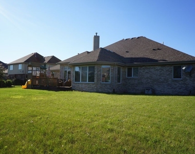 8566 Huckins Drive - Photo Thumbnail 25
