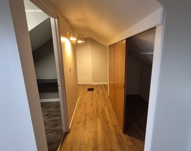 9002 Sheridan Avenue - Photo Thumbnail 5