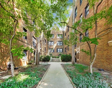 1106 W Montana Street - Photo Thumbnail 1