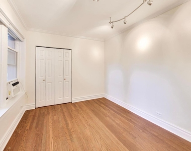 1106 W Montana Street - Photo Thumbnail 14
