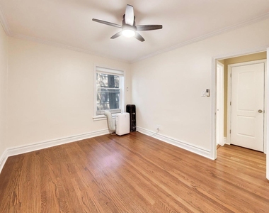 1106 W Montana Street - Photo Thumbnail 11