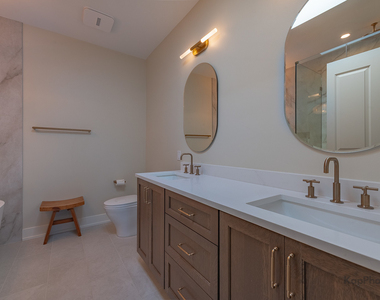 1117 W Monroe Street - Photo Thumbnail 27