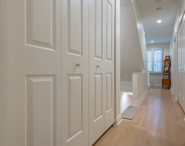1117 W Monroe Street - Photo Thumbnail 20