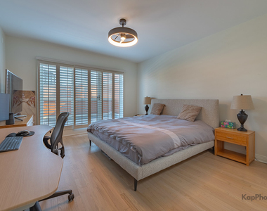 1117 W Monroe Street - Photo Thumbnail 25