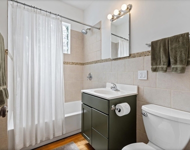 2206 W Eastwood Avenue - Photo Thumbnail 10