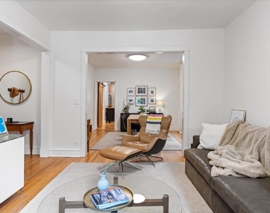 2206 W Eastwood Avenue - Photo Thumbnail 5