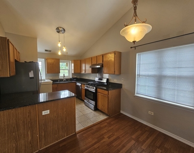 2503 Sheehan Drive - Photo Thumbnail 16