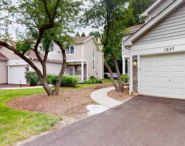 1237 Cranbrook Drive - Photo Thumbnail 2