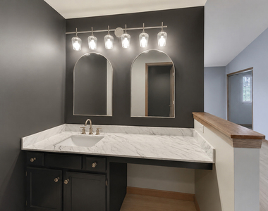 1052 Ripple Ridge - Photo Thumbnail 7