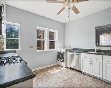 906 Oakton Street - Photo Thumbnail 13
