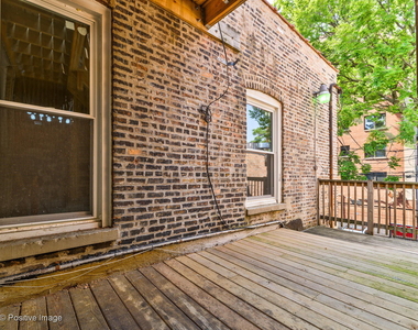 1618 W Chicago Avenue - Photo Thumbnail 18