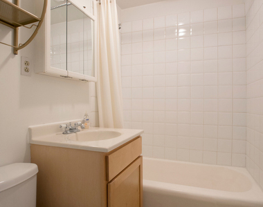 1312 S Wabash Avenue - Photo Thumbnail 5