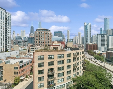 600 N Kingsbury Street - Photo Thumbnail 1