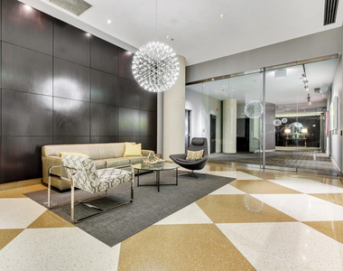 900 N Kingsbury Street - Photo Thumbnail 21