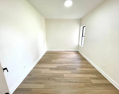 5623 S Prairie Avenue - Photo Thumbnail 14