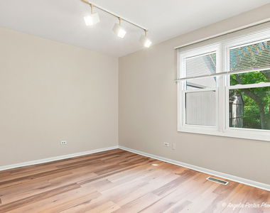 246 Shadowbend Drive - Photo Thumbnail 20