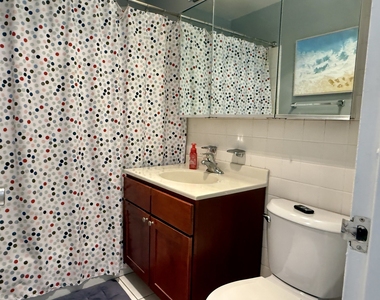 655 W Irving Park Road - Photo Thumbnail 17