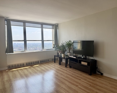 655 W Irving Park Road - Photo Thumbnail 6