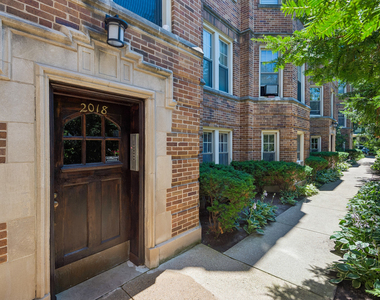 2018 W Greenleaf Avenue - Photo Thumbnail 1