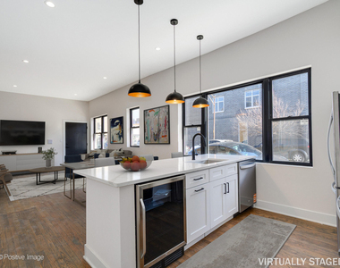 846 N Ashland Avenue - Photo Thumbnail 1