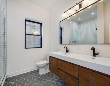 846 N Ashland Avenue - Photo Thumbnail 15