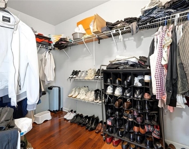 268 Oak Road - Photo Thumbnail 17