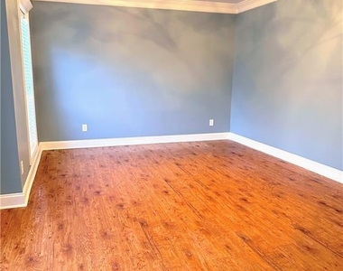 10070 Lauren Hall Court - Photo Thumbnail 10