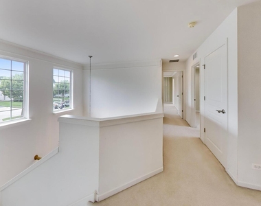 501 Tuscany Drive - Photo Thumbnail 19