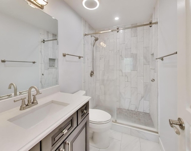 501 Tuscany Drive - Photo Thumbnail 32