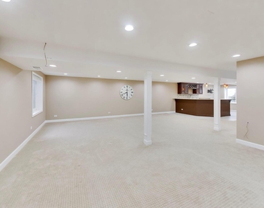 501 Tuscany Drive - Photo Thumbnail 35