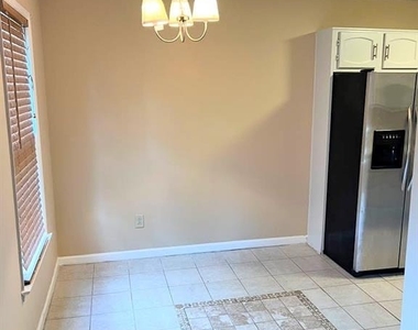 8067 Creekstone Way - Photo Thumbnail 1
