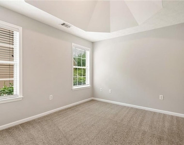 1480 Ridgemill Terrace - Photo Thumbnail 27