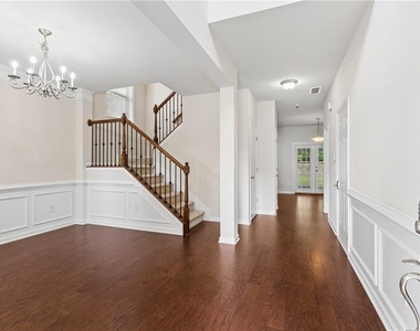 5011 Morriscastle Drive - Photo Thumbnail 2