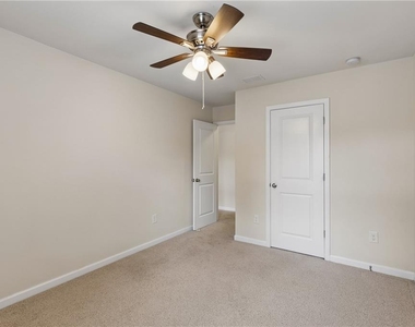 5011 Morriscastle Drive - Photo Thumbnail 24