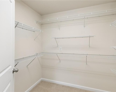 5011 Morriscastle Drive - Photo Thumbnail 32